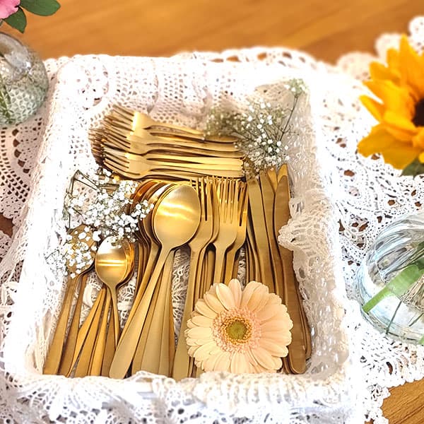 Miniature Couverts dorés